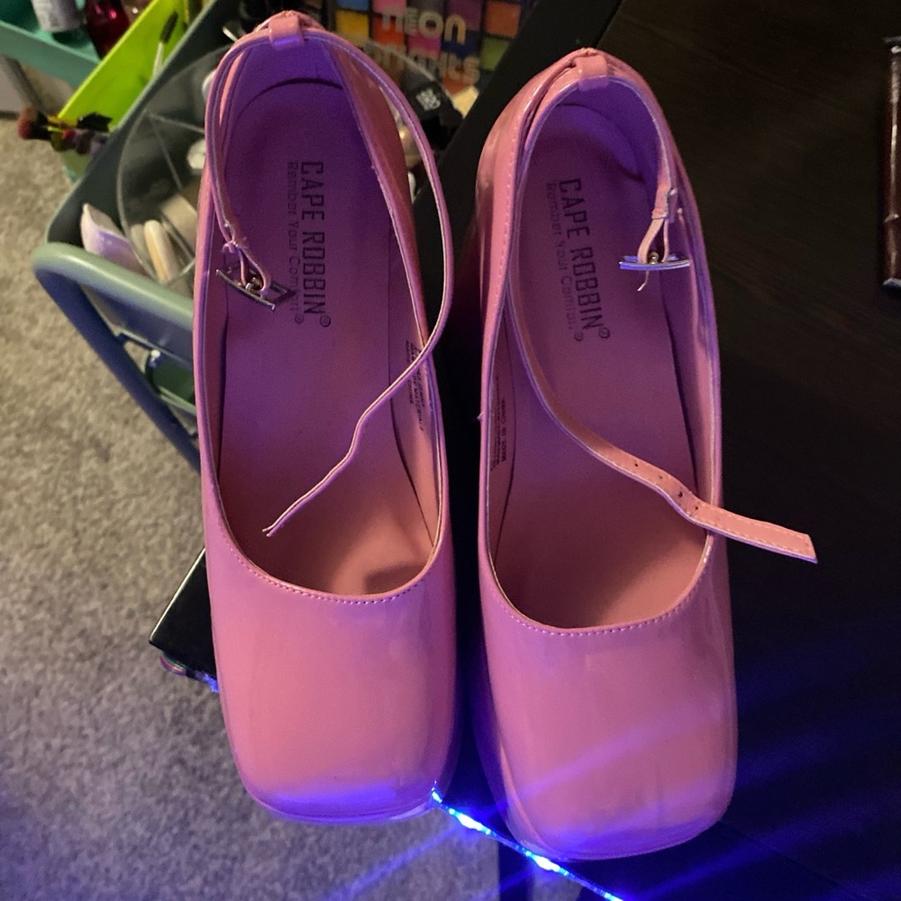 Pink chunky heels